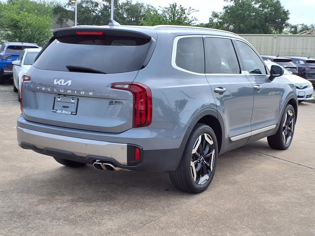 Certified 2025 Kia Telluride S SUV