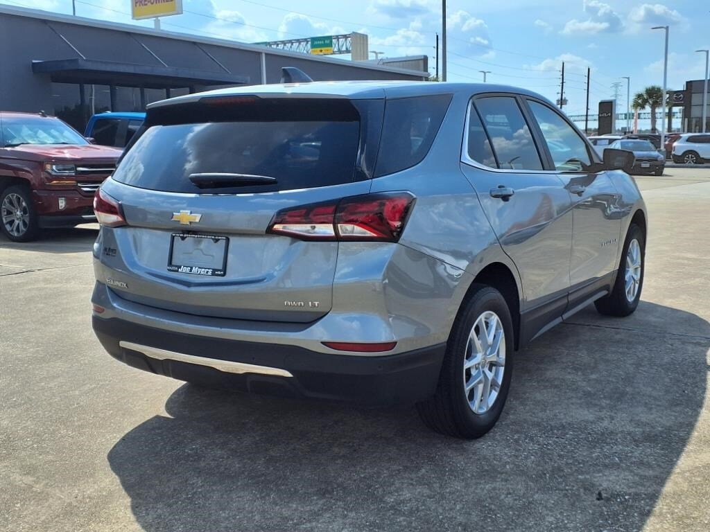 2024 Chevrolet Equinox LT photo 4