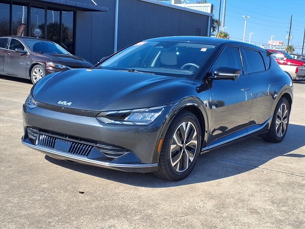 Used 2022 Kia EV6 Wind SUV