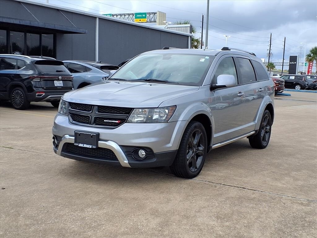 2020 Dodge Journey Crossroad photo 2