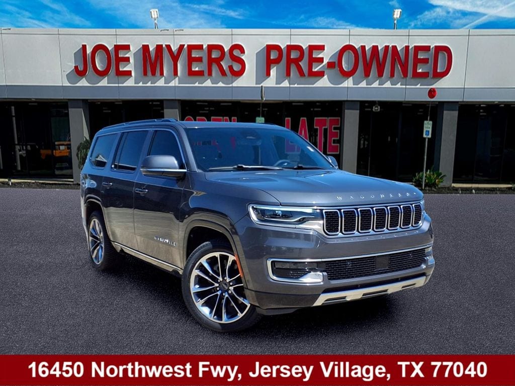2022 Jeep Wagoneer Series III 4WD's photo