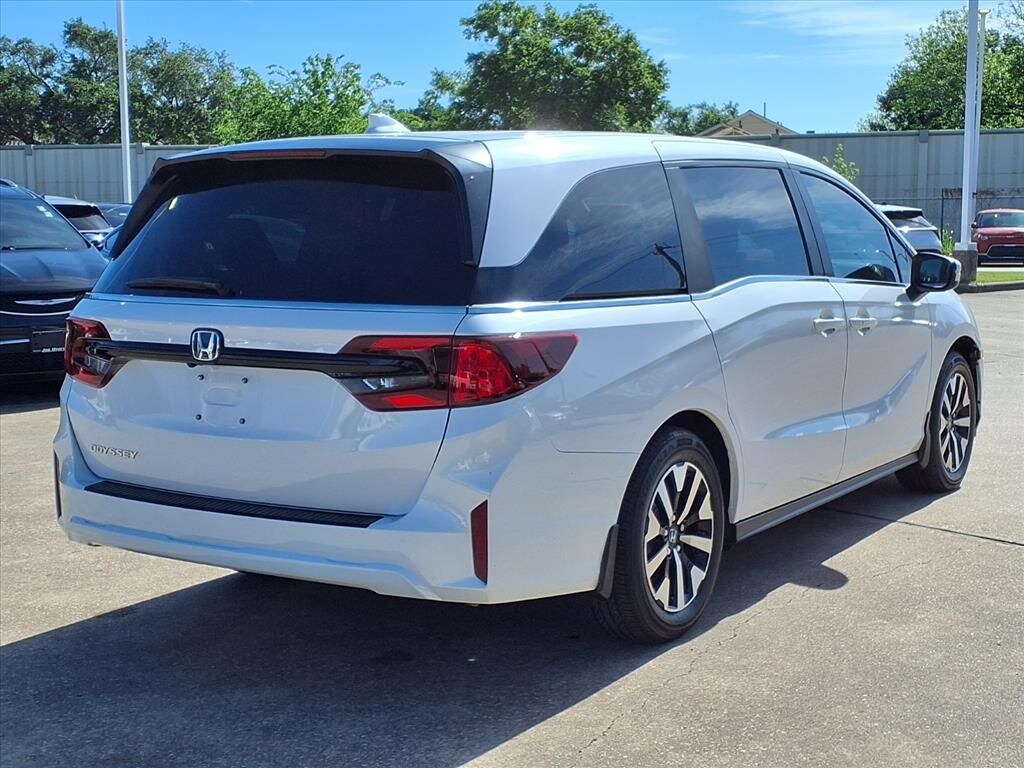 Used 2025 Honda Odyssey EX-L Van