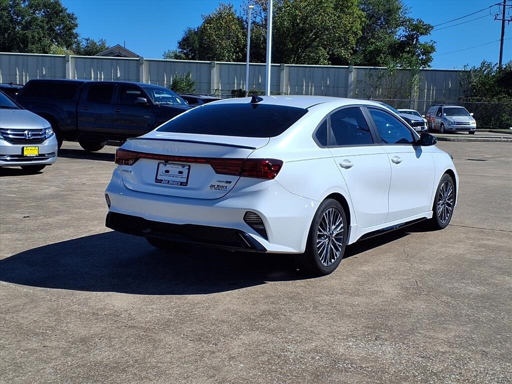 Certified 2023 Kia Forte GT-Line Sedan