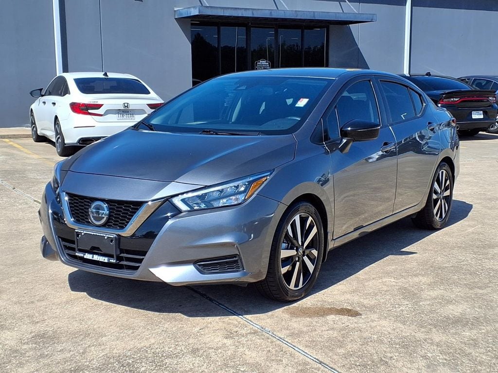 Used 2022 Nissan Versa 1.6 SR Sedan