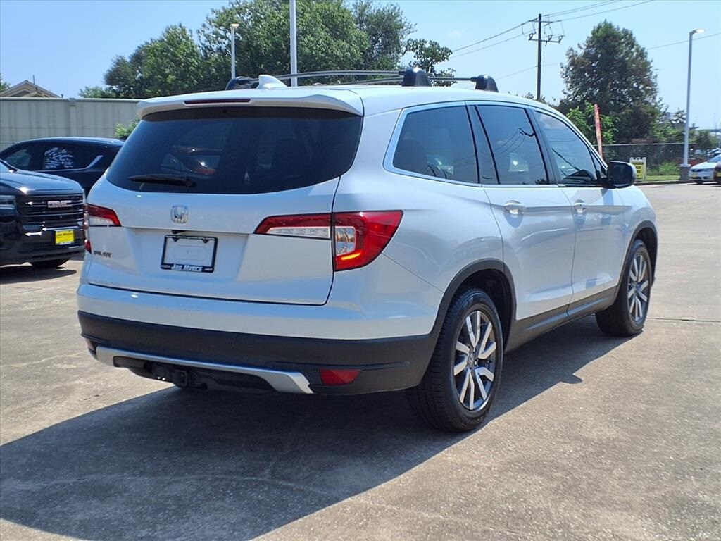 2020 Honda Pilot EX-L photo 3