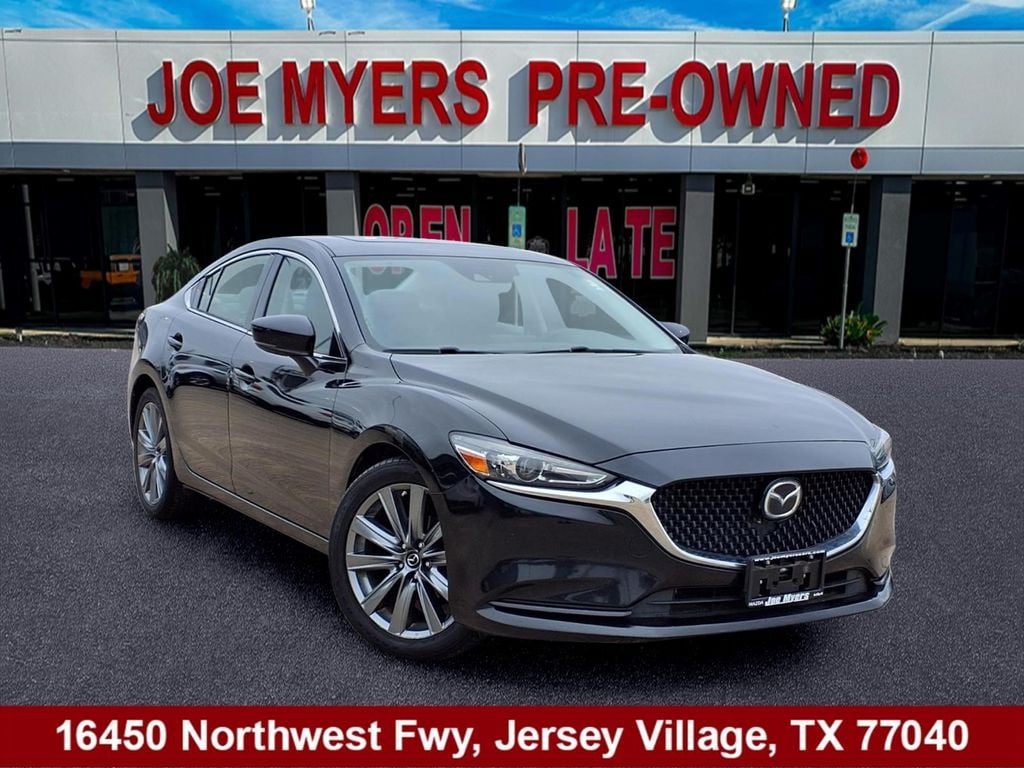 2019 Mazda EZ-6 Touring Auto's photo