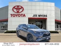 2023 Toyota Highlander LE SUV