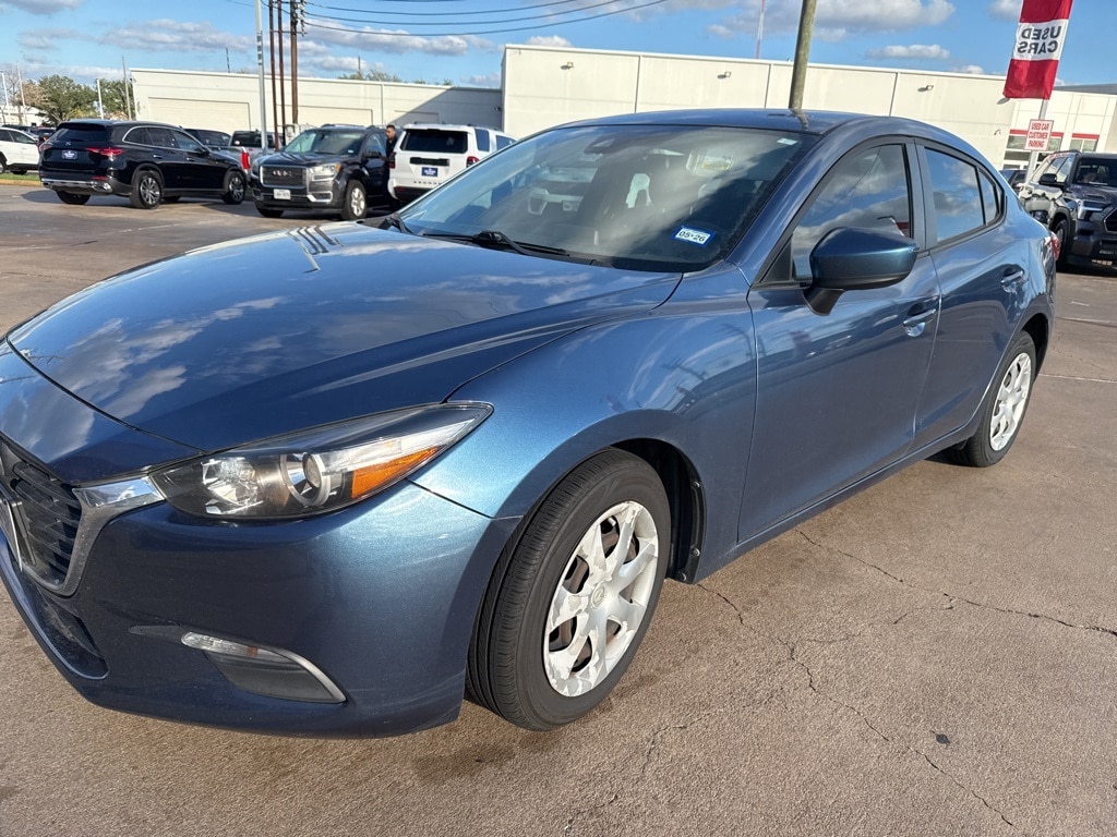 2018 Mazda Mazda3 Sport's photo