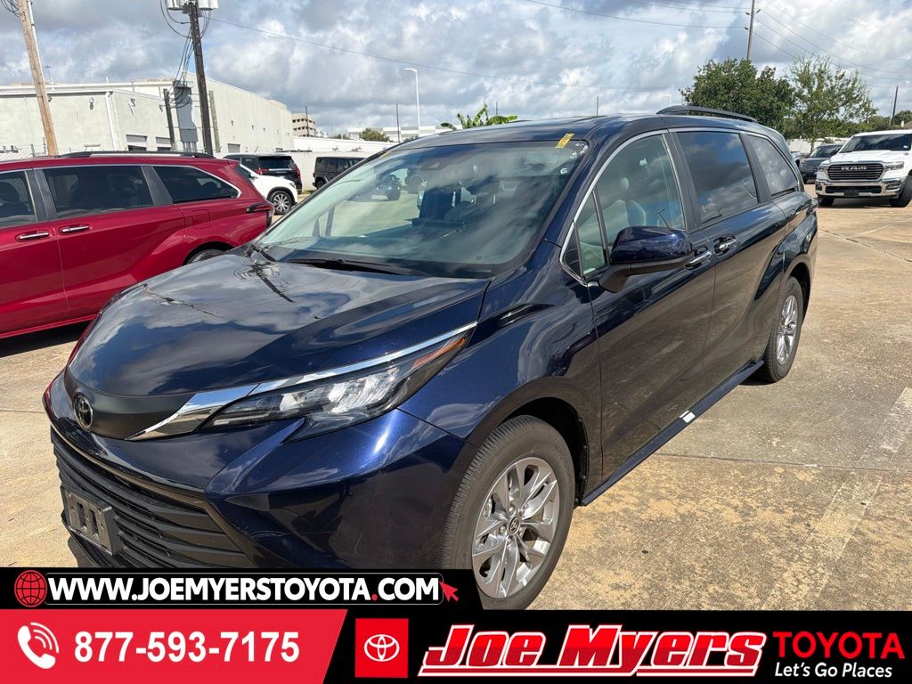 2026 Toyota Sienna