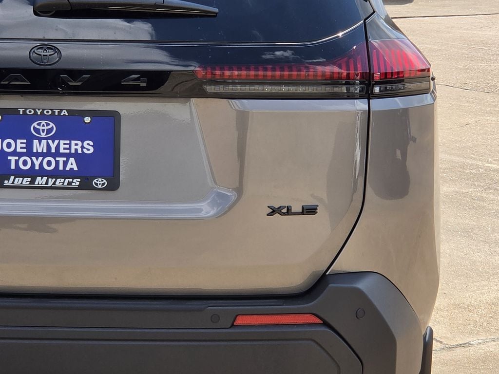 New 2026 Meteor Shower Toyota XLE Premium image 9