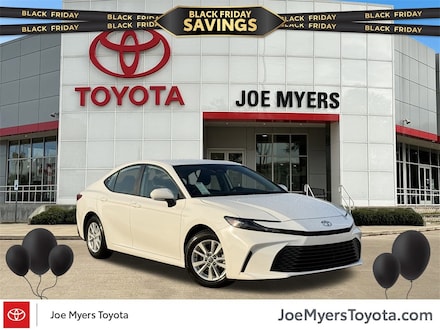 2025 Toyota Camry LE Sedan
