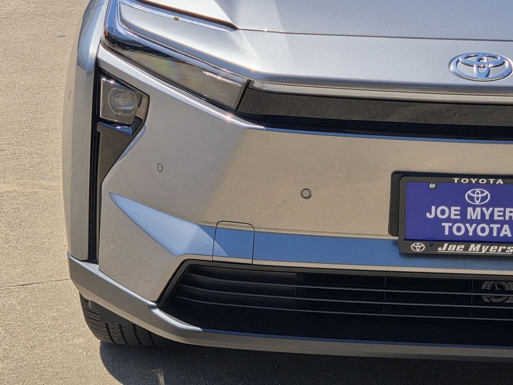 New 2026 Heavy Metallic Toyota XLE Plus image 5