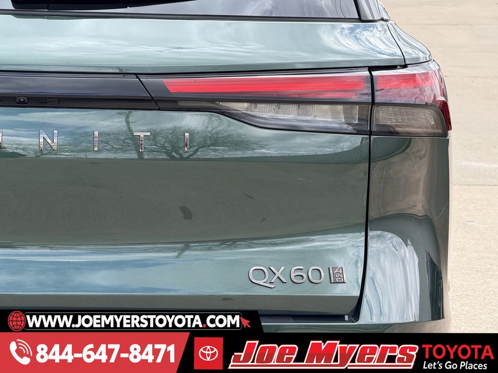 Used 2026 Deep Emerald Black Obsidian INFINITI Autograph image 9