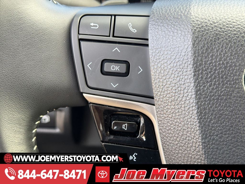 Used 2025 Ice Toyota SE image 24