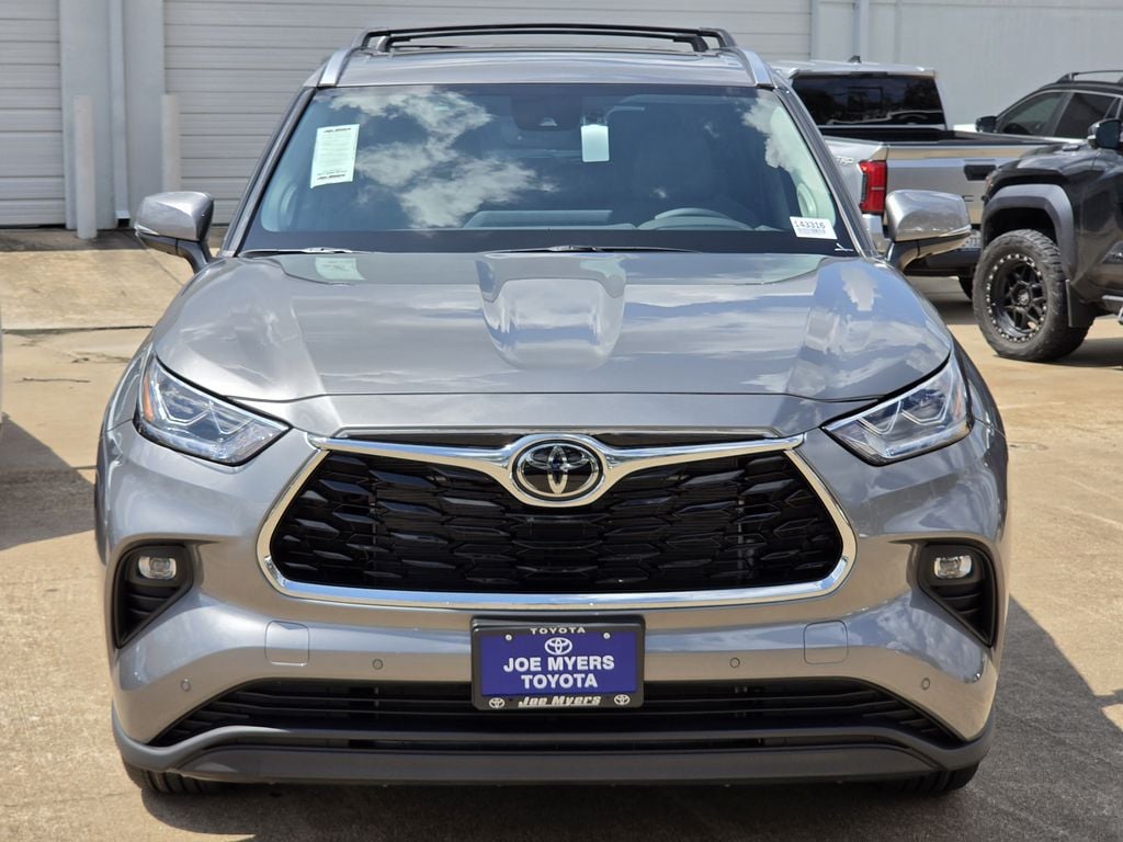 New 2026 Heavy Metallic Toyota Limited image 3