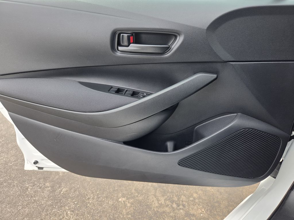 Used 2026 Ice Toyota LE image 25