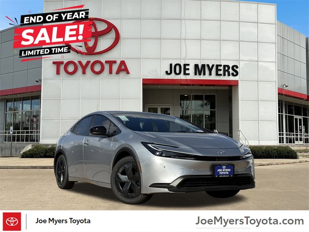 2026 Toyota Prius LE's photo