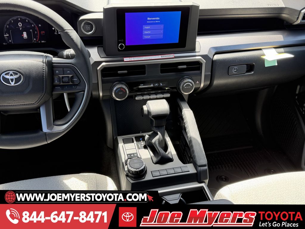 New 2026 Ice Cap Toyota SR5 image 15