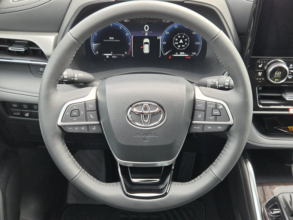 New 2026 Ruby Flare Pearl Toyota Platinum image 14