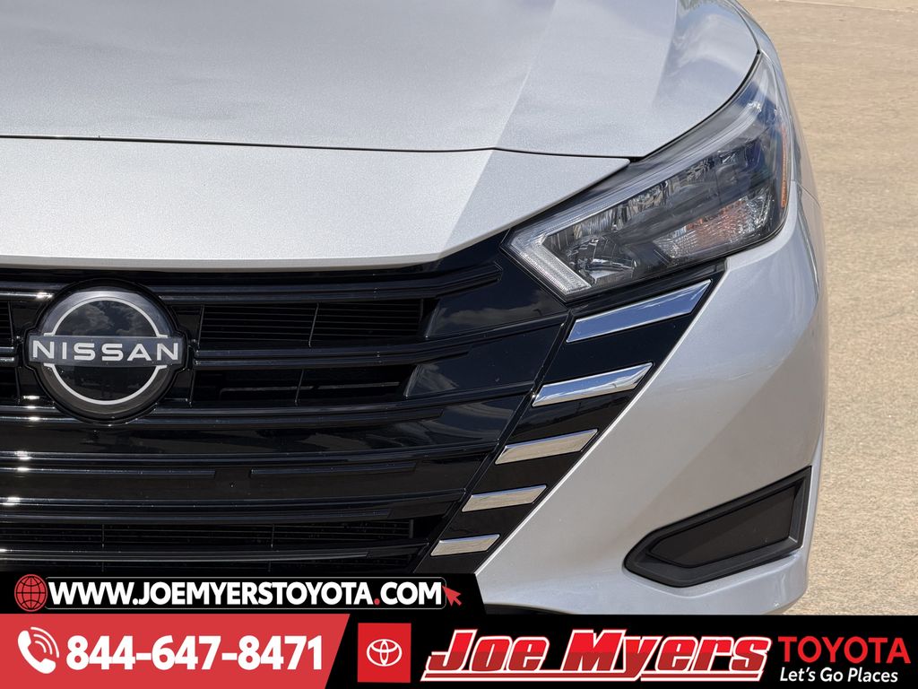 Used 2025 Brilliant Silver Metallic Nissan 1.6 SV image 4