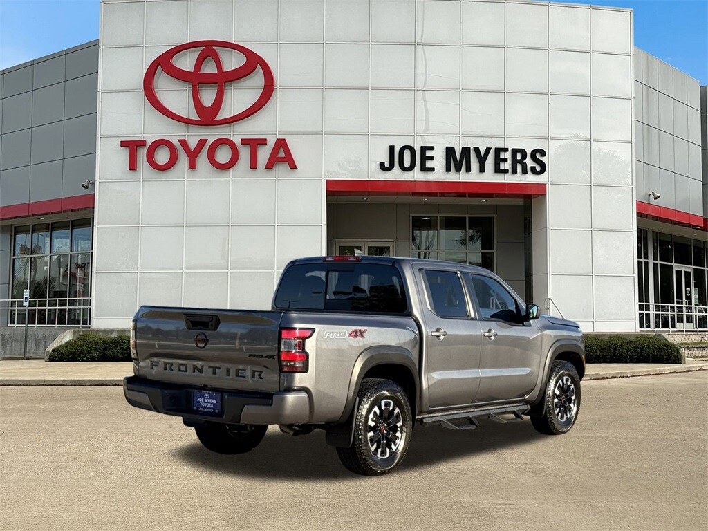 2024 Nissan Frontier PRO-4X photo 4