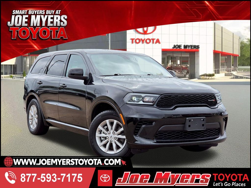 DB Black Crystal Clearcoat 2026 Dodge Durango SUV / Crossover Rear-Wheel Drive 8-Speed Automatic