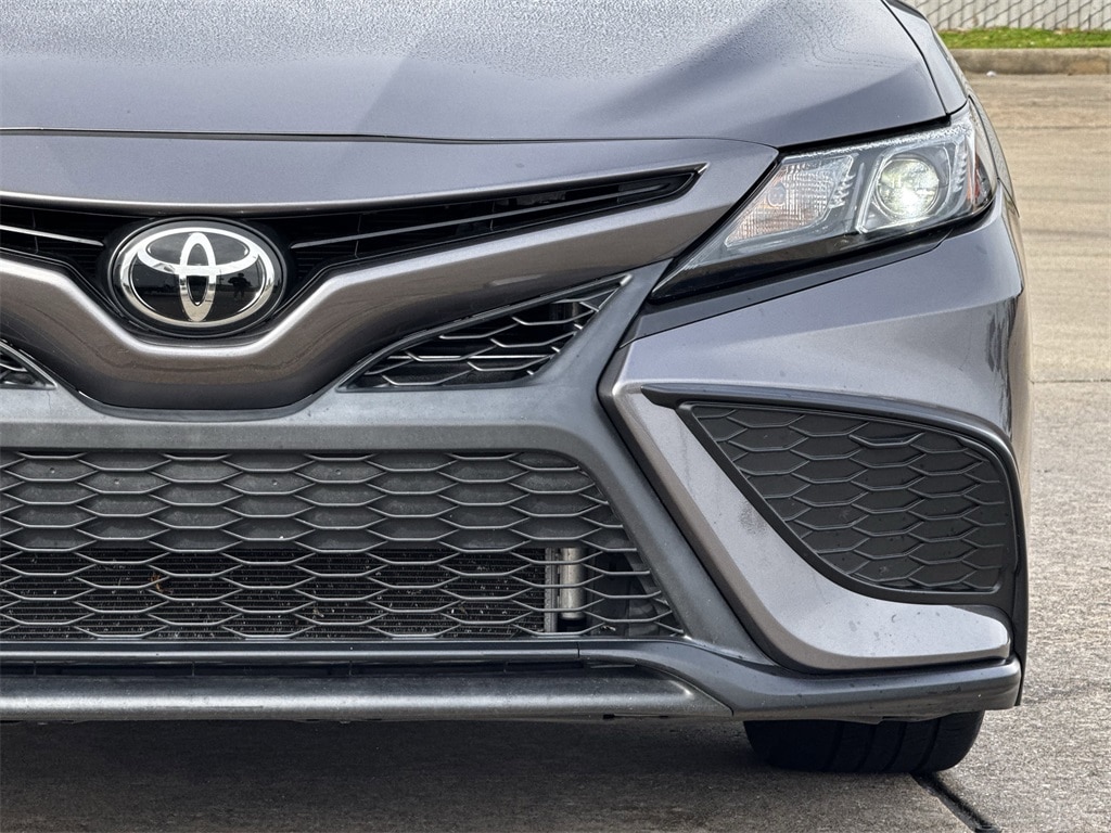 Used 2024 Toyota Camry SE Sedan