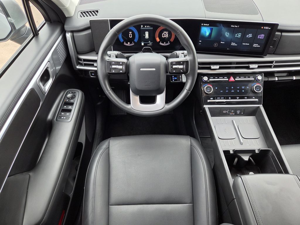Used 2025 Shimmering Silver Pearl Hyundai SEL image 13