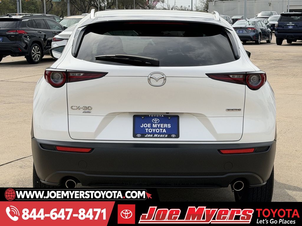 Used 2025 Snowflake White Pearl Mica Mazda 2.5 S Preferred Package image 8