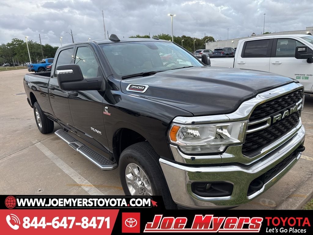 Used 2024 Diamond Black Crystal Pearlcoat Ram Big Horn image 2