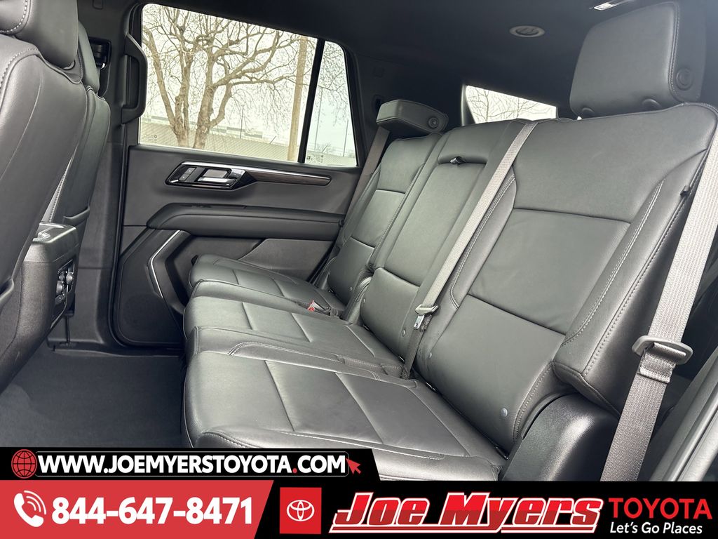 Used 2025 Black Chevrolet LT image 28