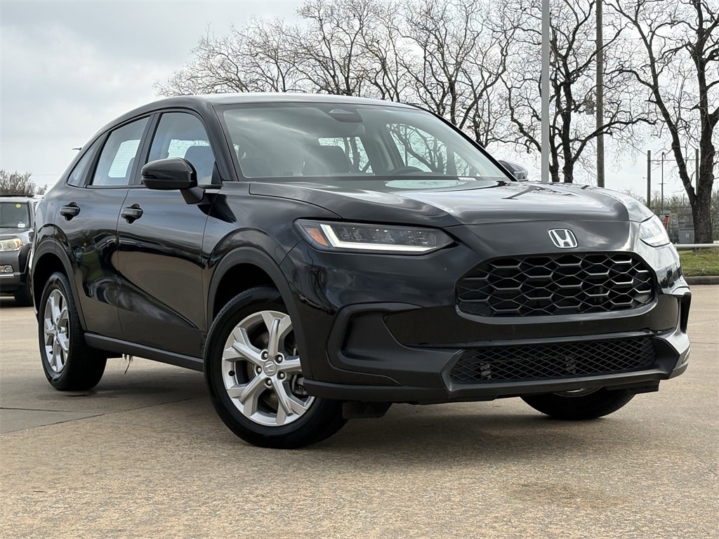 Used 2025 Honda HR-V LX SUV