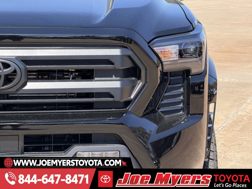 New 2026 Black Toyota SR5 image 4