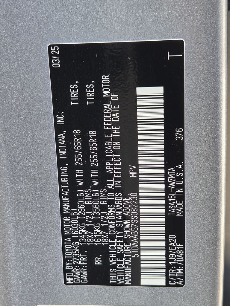 Used 2025 Celestial Silver Metallic Toyota XLE image 32