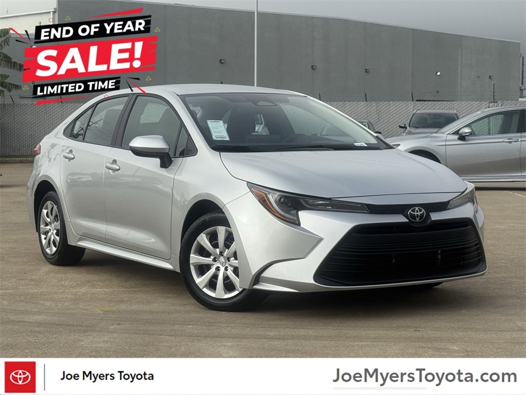 2025 Toyota Corolla LE's photo