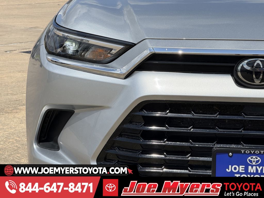 Used 2024 Celestial Silver Metallic Toyota XLE image 5