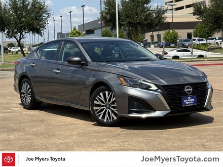 2024 Nissan Altima 2.5 SV Sedan