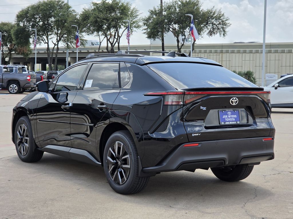 New 2026 Midnight Black Toyota XLE Plus image 7