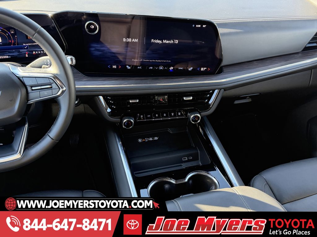 Used 2025 Black Chevrolet LT image 17