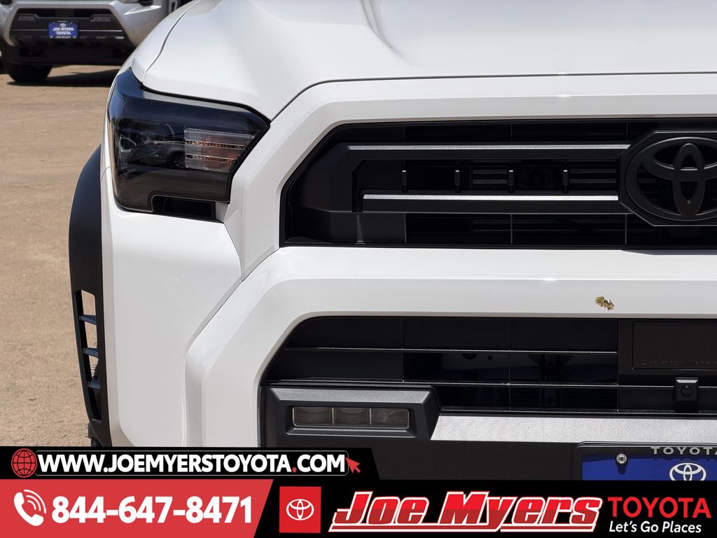 New 2026 Ice Cap Toyota SR5 image 5