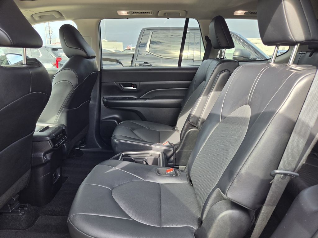 Used 2025 Celestial Silver Metallic Toyota XLE image 30