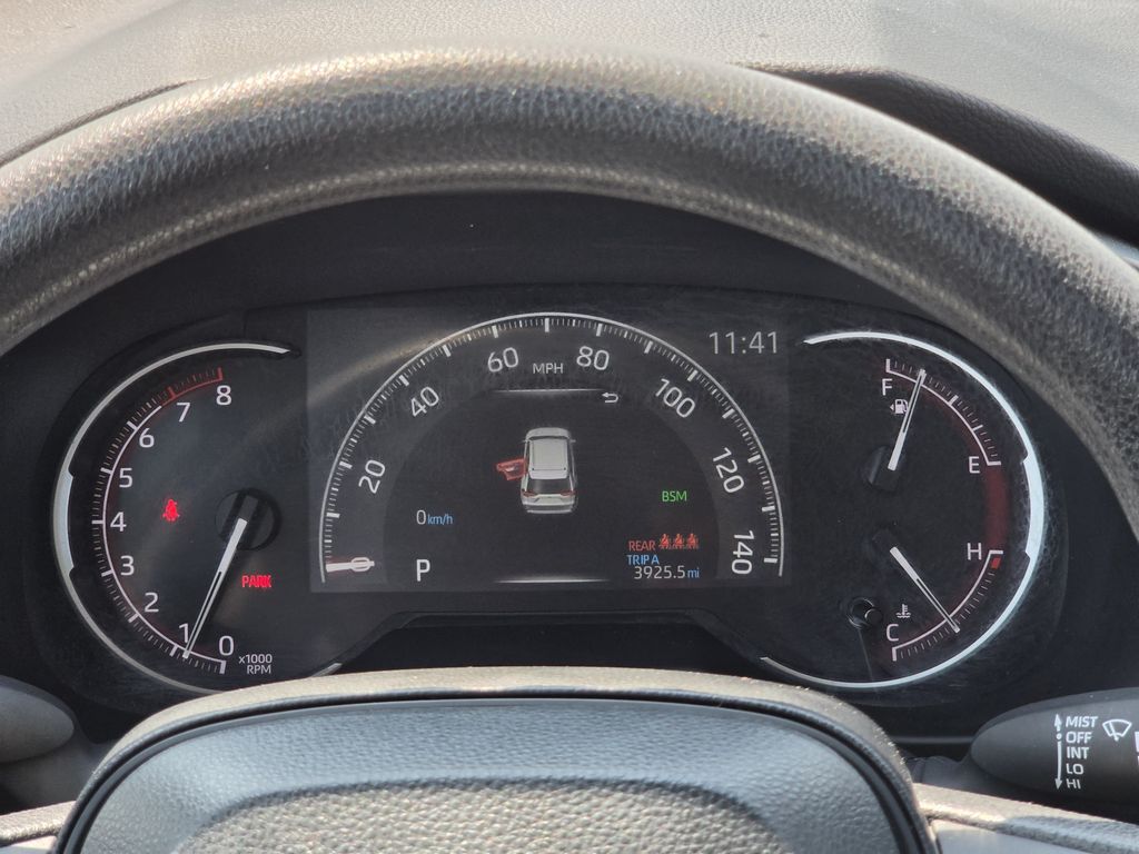 Used 2025 Silver Sky Metallic Toyota XLE image 16
