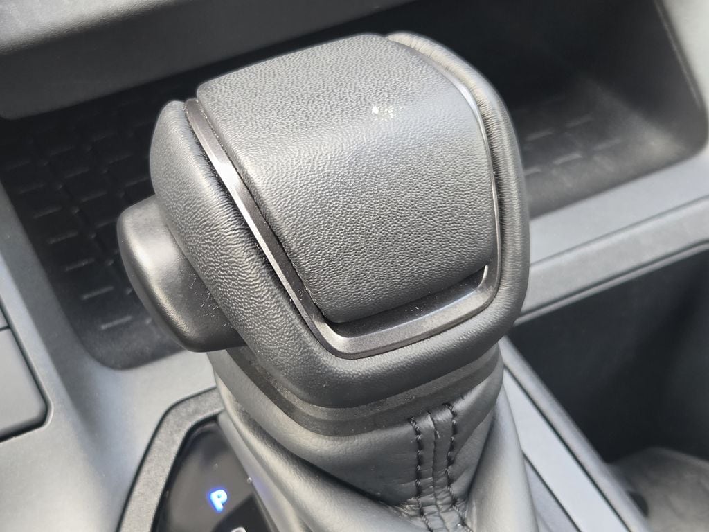 Used 2026 Meteor Toyota XLE Premium image 21