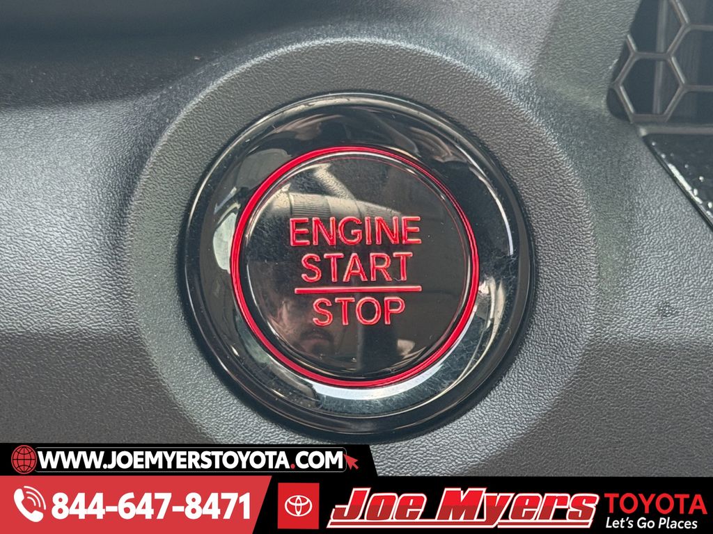 Used 2026 Urban Gray Pearl Honda EX image 21