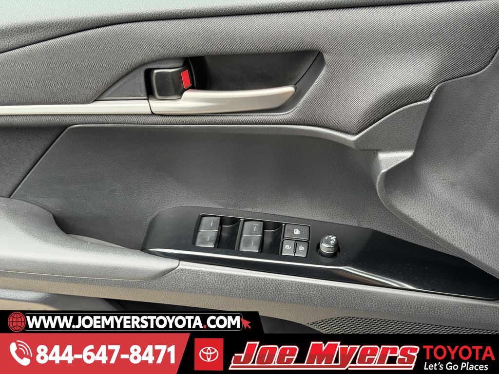 Used 2025 Reservoir Blue Toyota LE image 25