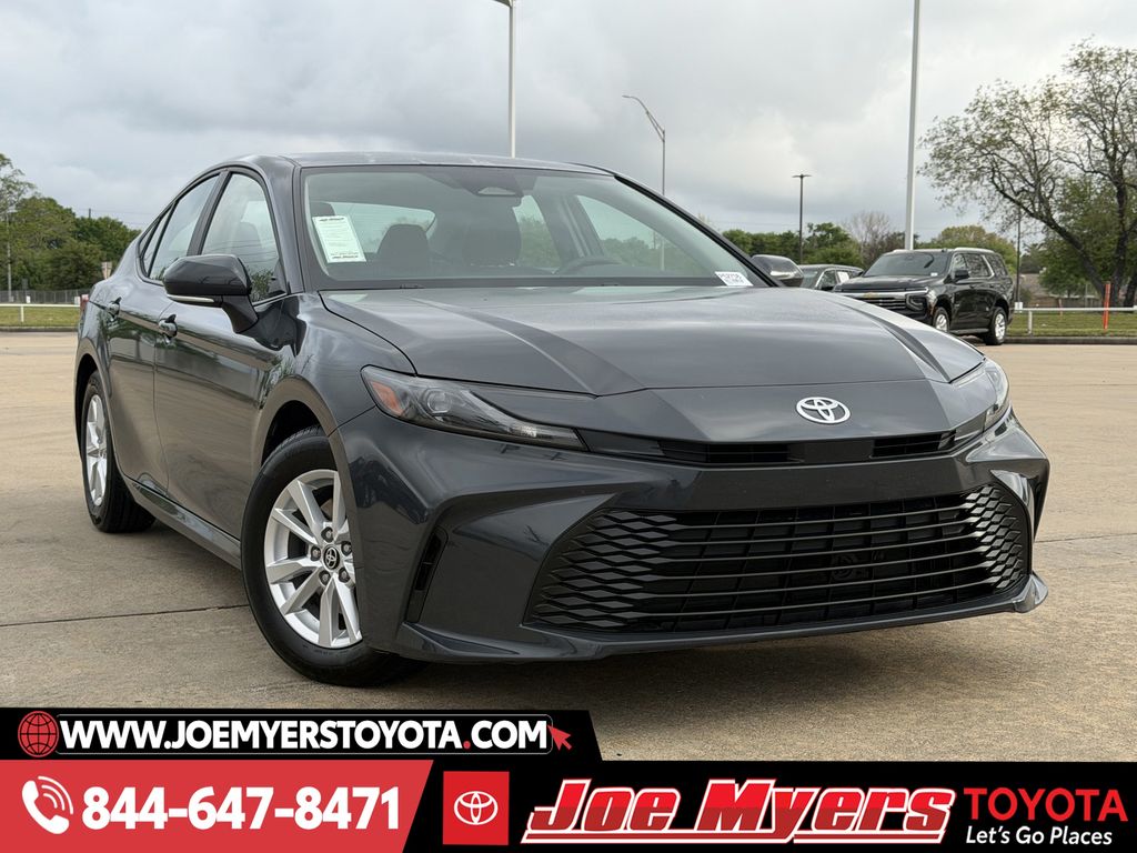 Used 2025 Underground Toyota LE image 2