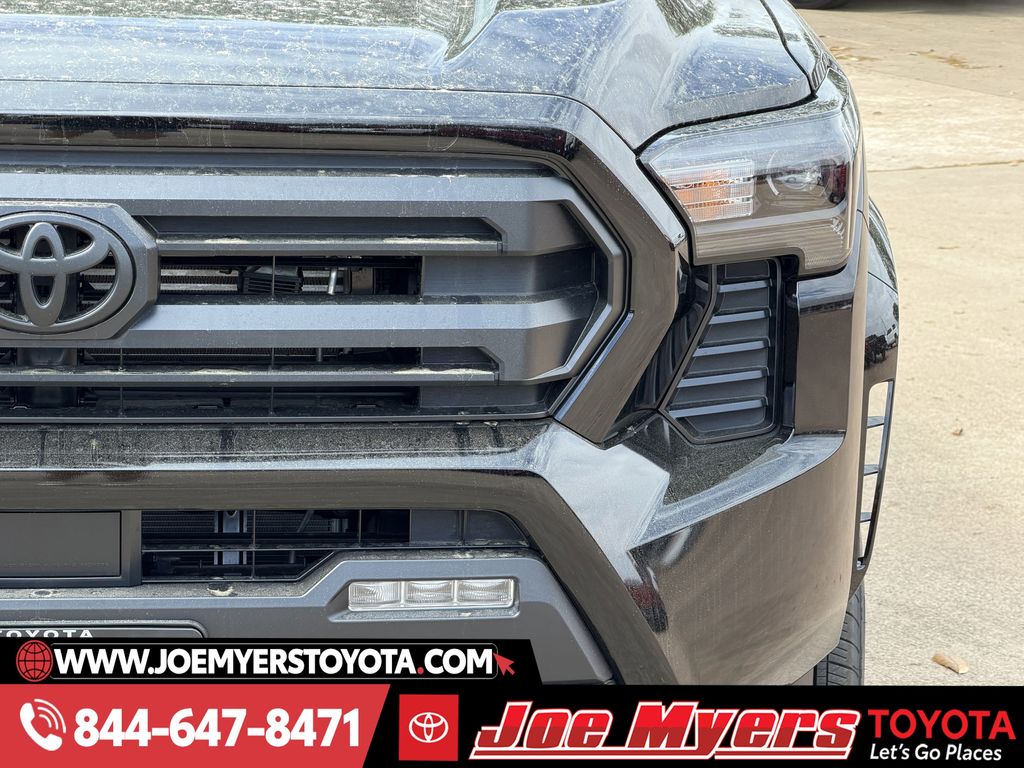 New 2026 Black Toyota SR5 image 4