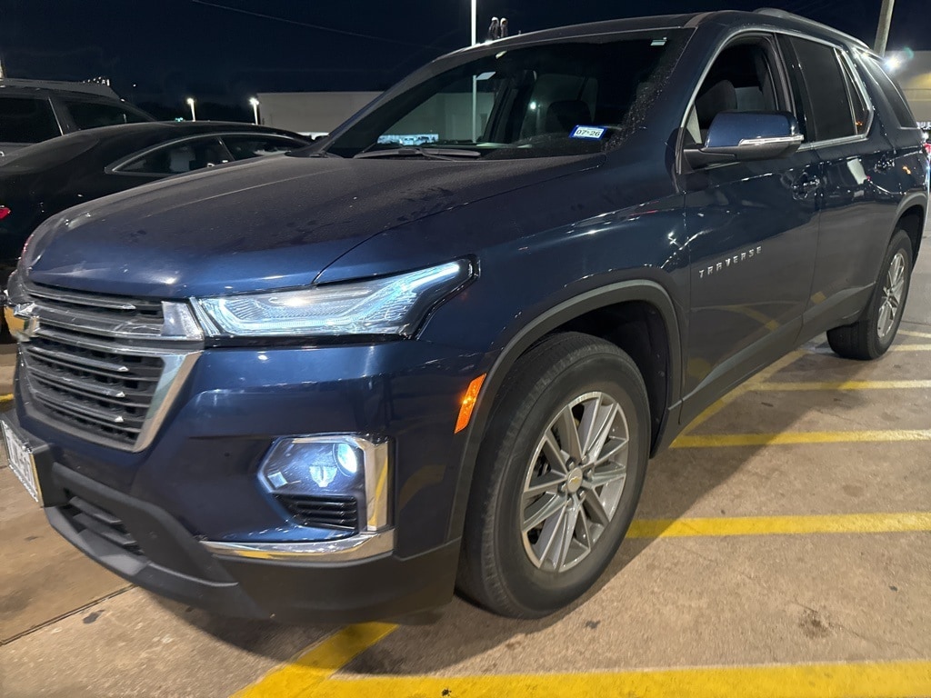 Used 2023 Chevrolet Traverse LT SUV