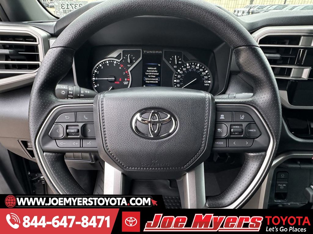 2025 Toyota Tundra SR5 - Photo 11