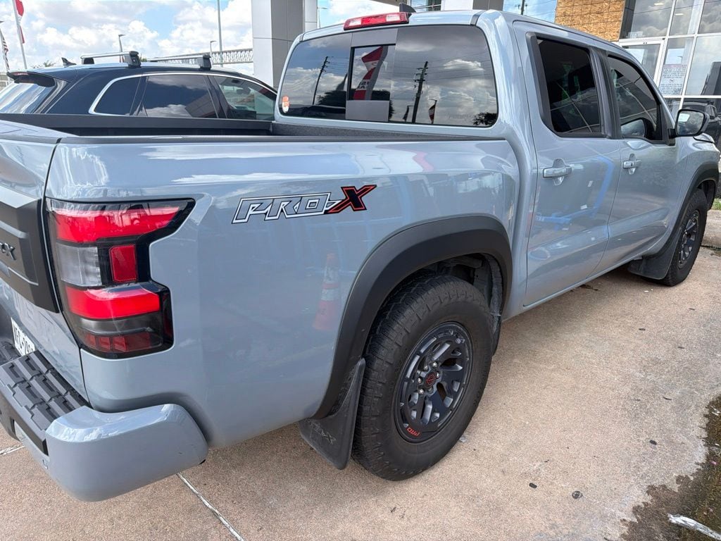 Used 2025 Boulder Gray Pearl Nissan PRO-X image 4